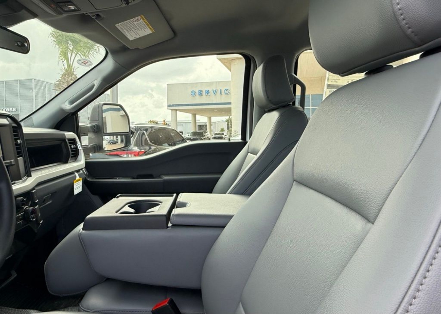 2026 Ford F-250 Super Duty XL - Photo 9