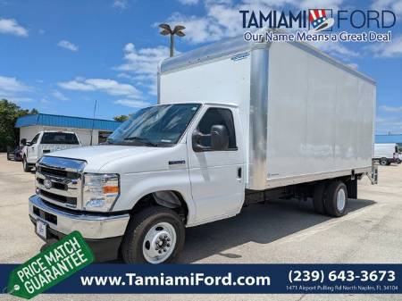 2026 Ford E-450SD Base