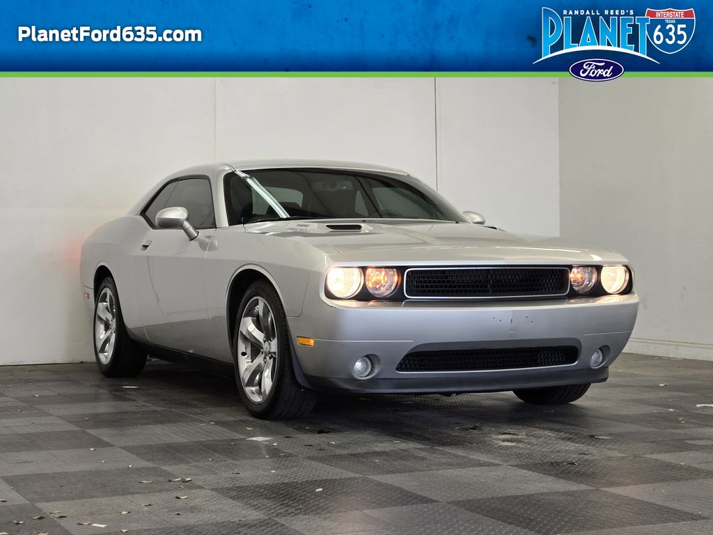 Used 2012 Dodge Challenger R/T with VIN 2C3CDYBT5CH226093 for sale in Garland, TX