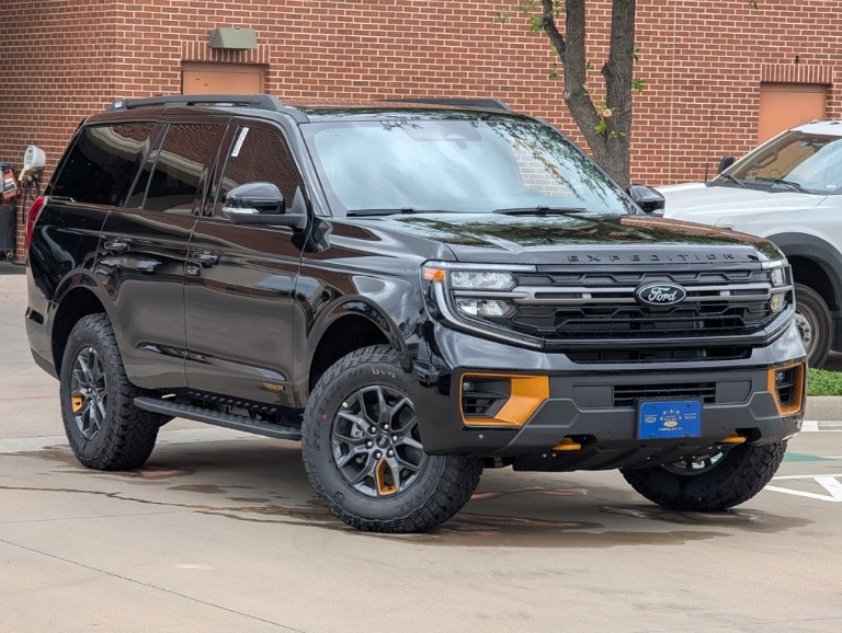 2026 Ford Expedition Tremor