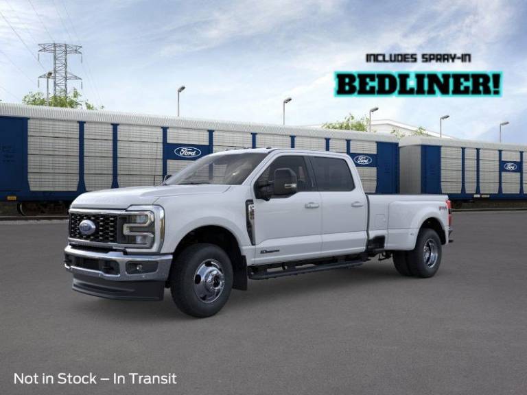 2026 Ford Super Duty F-350 DRW LARIAT