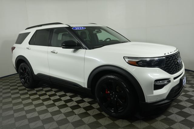 Used 2023 Ford Explorer ST with VIN 1FM5K8GC7PGB77768 for sale in Kansas City