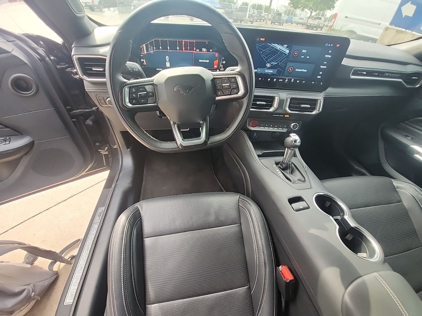 2024 Ford Mustang EcoBoost Premium - Photo 10