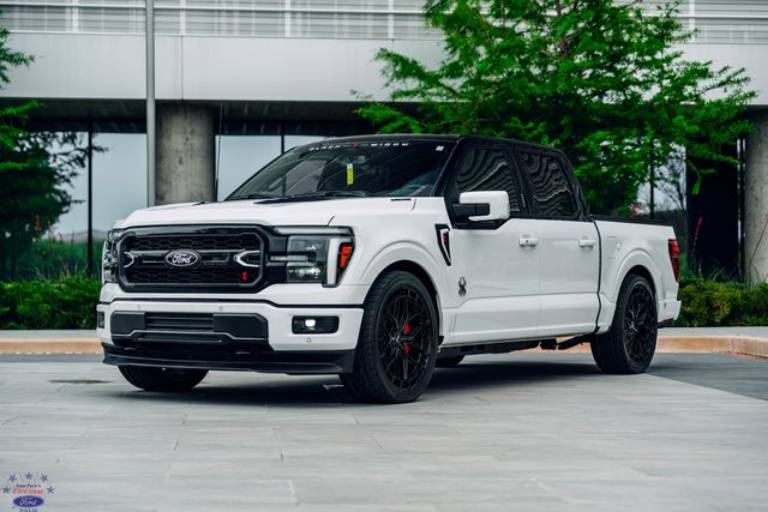 2026 Ford F-150 Black Widow SR