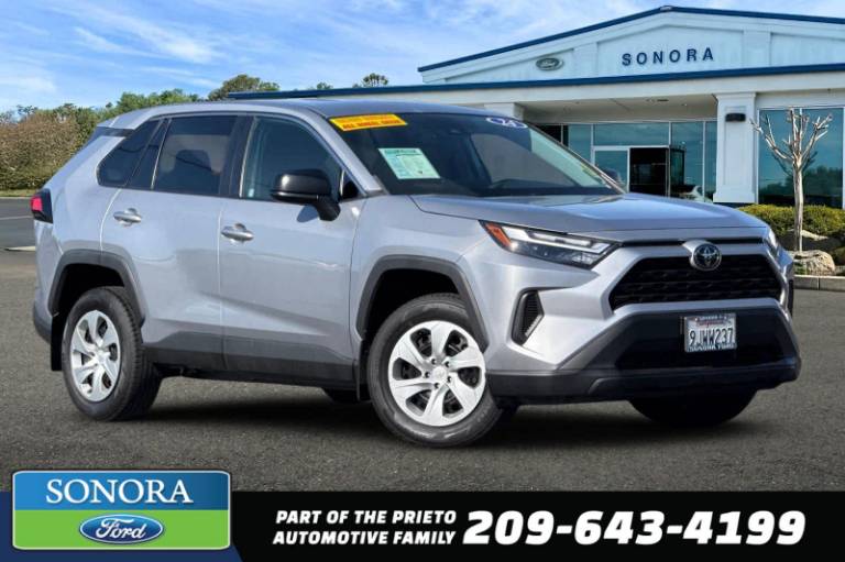 2024 Toyota RAV4 LE