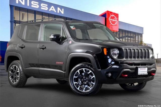 2023 Jeep Renegade Trailhawk