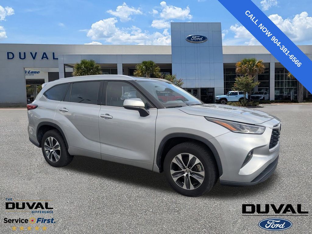 2021 Toyota Highlander XLE