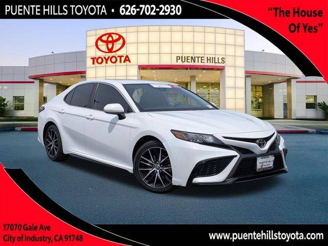 2021 Toyota Camry SE