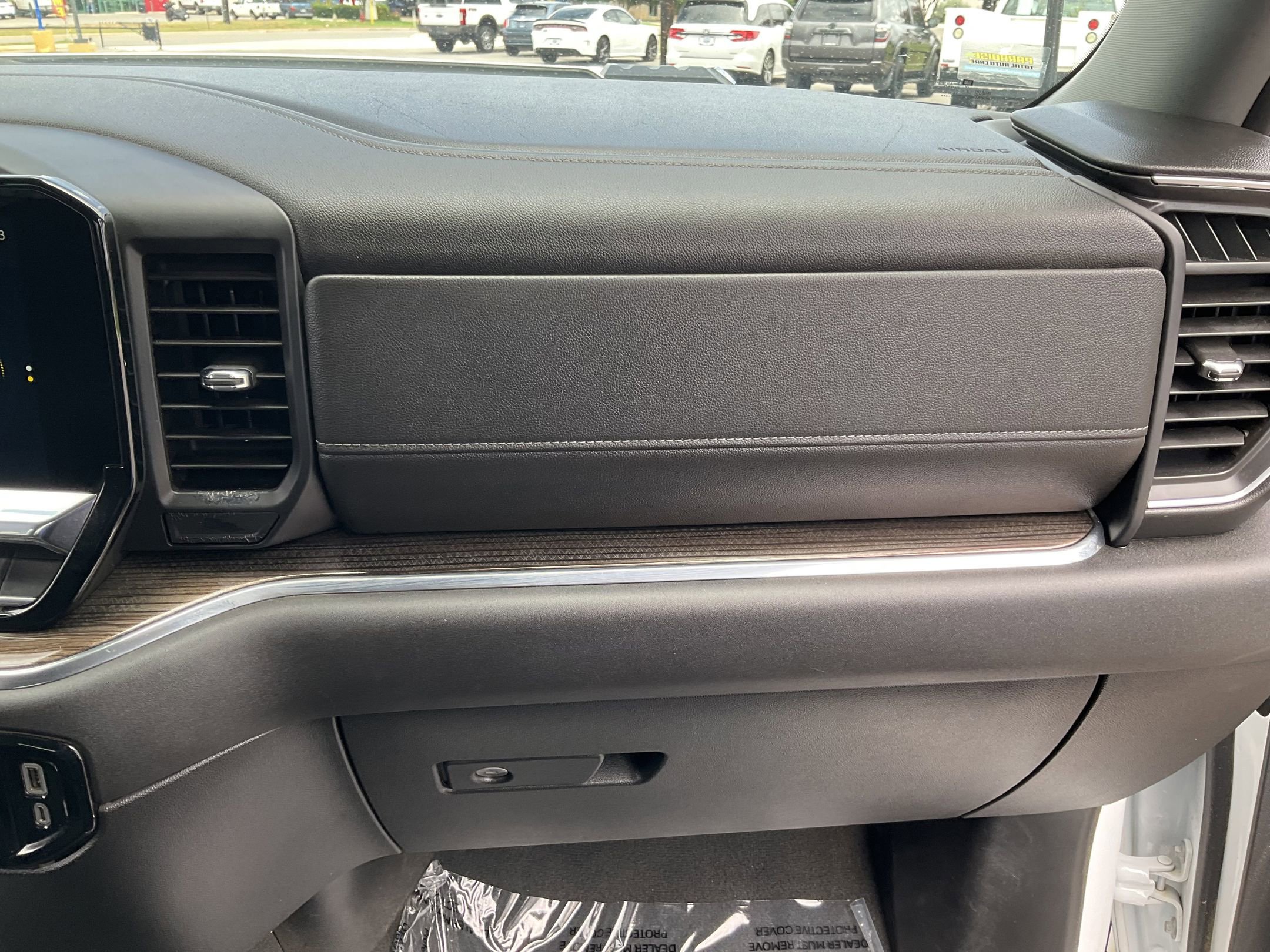 2024 Chevrolet Silverado 2500HD LT - Photo 22