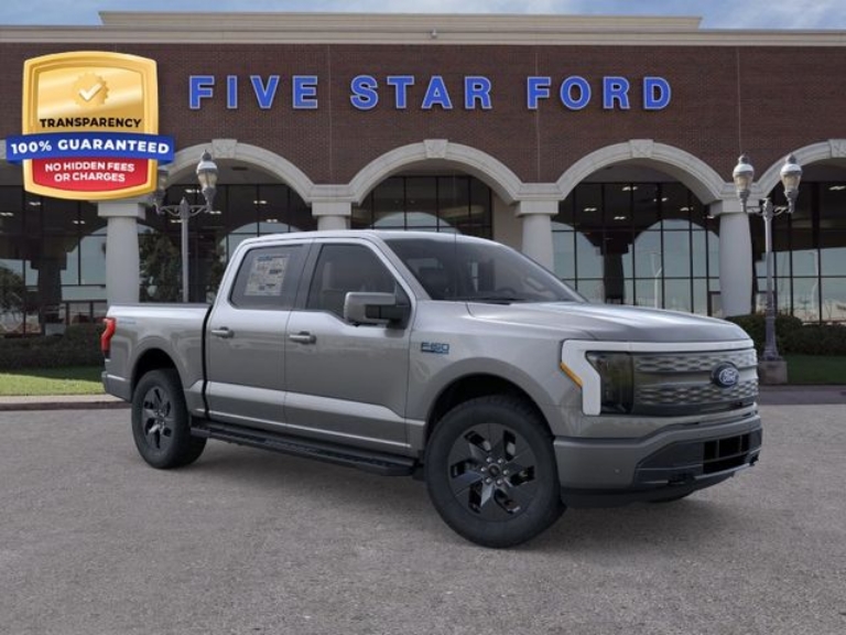 2025 Ford F-150 Lightning LARIAT