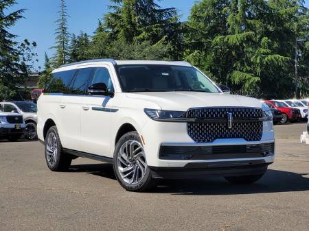 2026 Lincoln Navigator L Reserve
