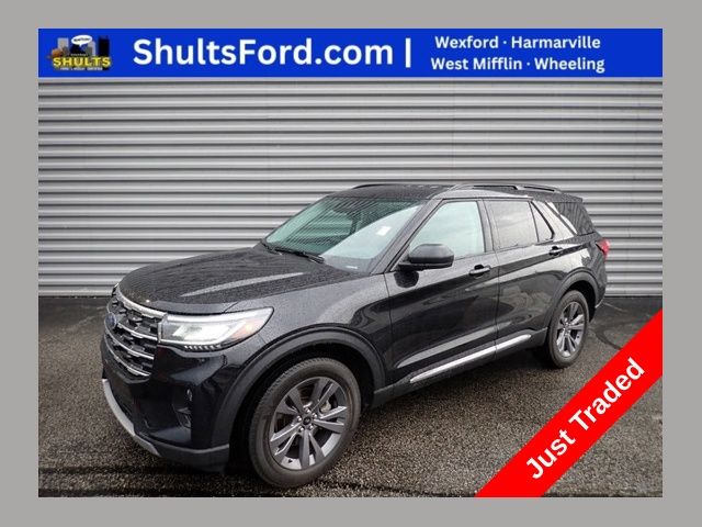 Used 2025 Ford Explorer Active