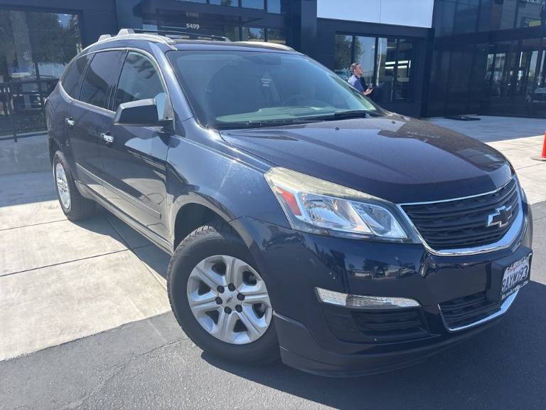 2017 Chevrolet Traverse LS