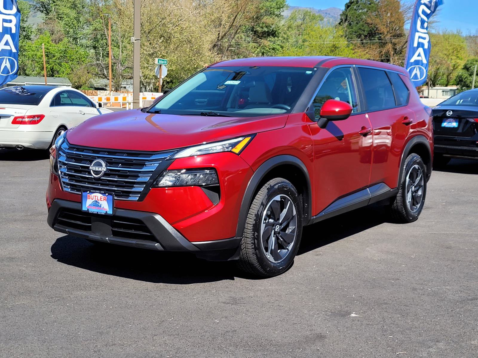 Used 2025 Nissan Rogue SV