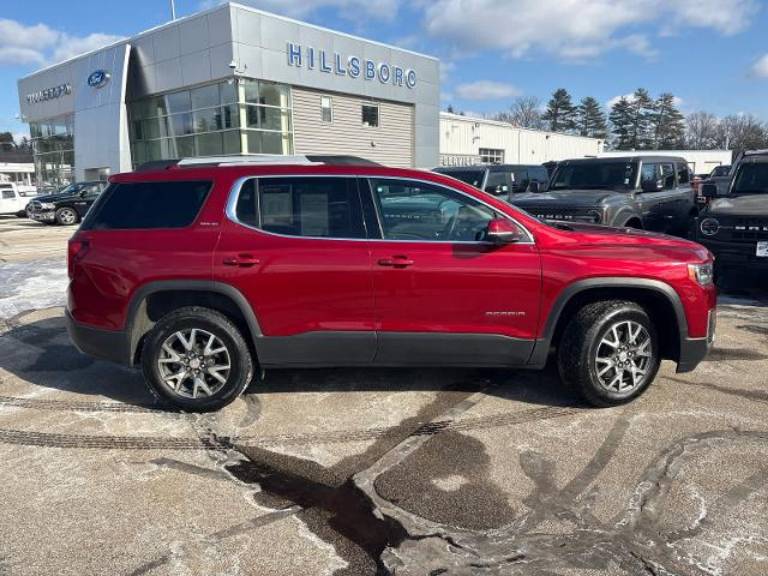 2022 GMC Acadia SLE