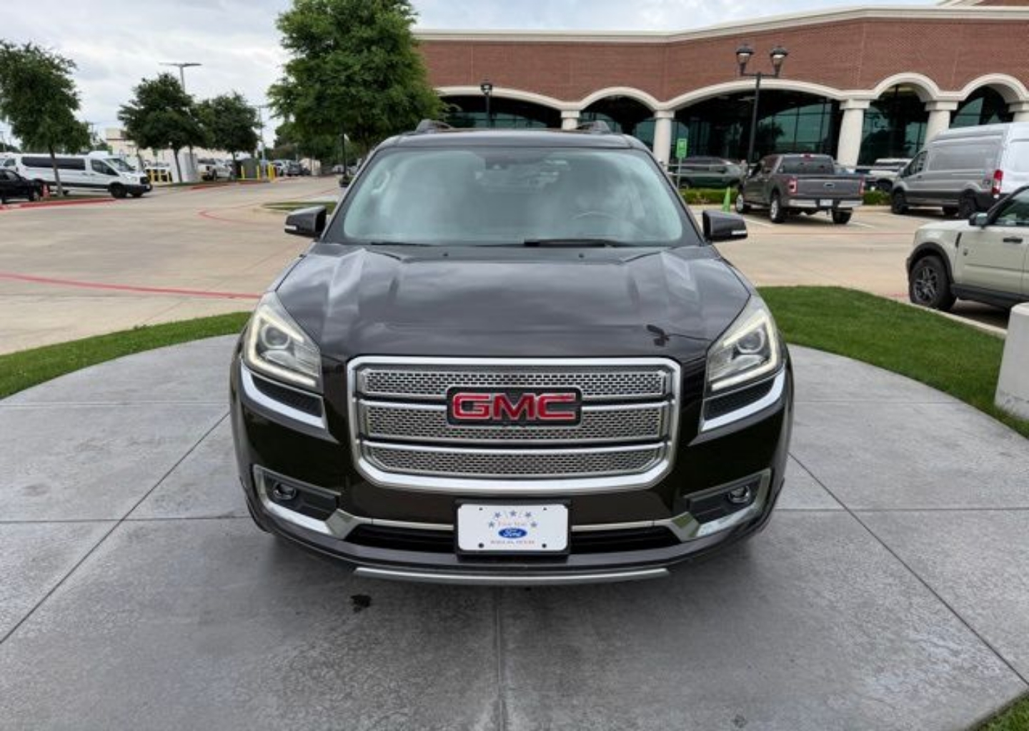 Used 2015 GMC Acadia Denali with VIN 1GKKRTKD3FJ134461 for sale in Dallas, TX
