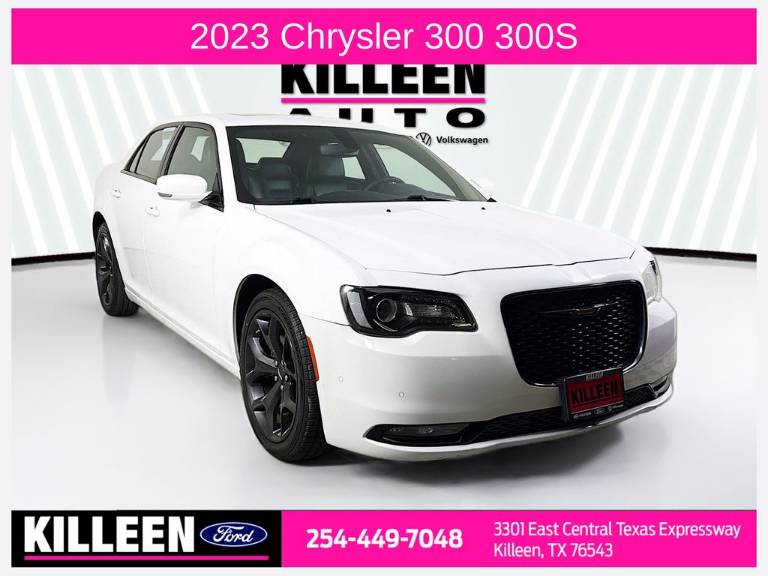 2023 Chrysler 300 S