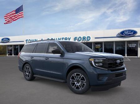 2026 Ford Expedition Active