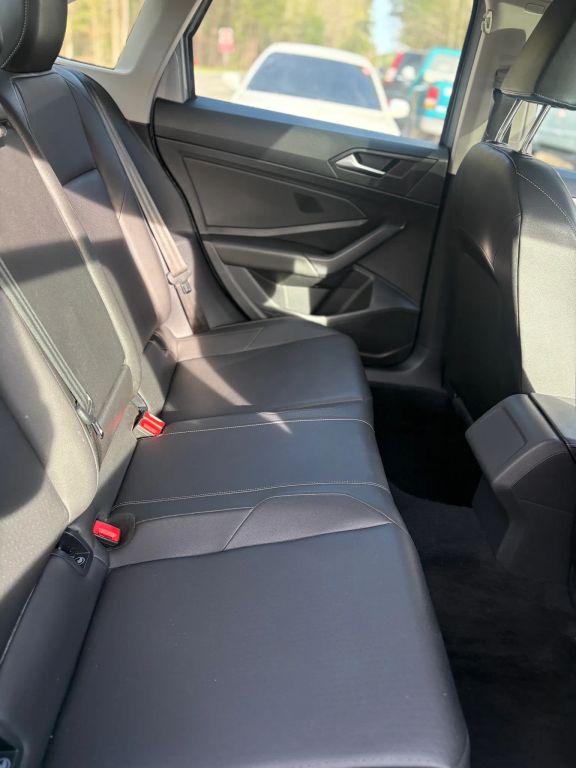 2019 Volkswagen Jetta SE - Photo 20