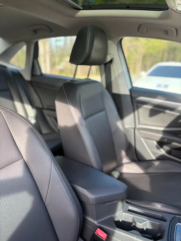 2019 Volkswagen Jetta SE - Photo 24