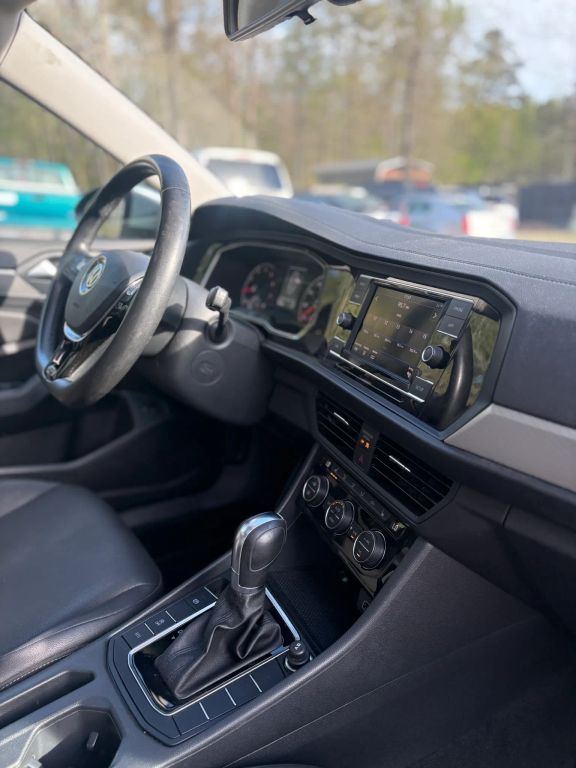 2019 Volkswagen Jetta SE - Photo 25