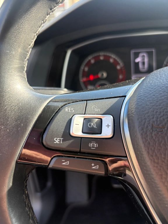 2019 Volkswagen Jetta SE - Photo 47