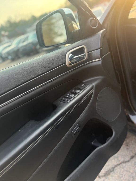 2015 Jeep Grand Cherokee Limited - Photo 44