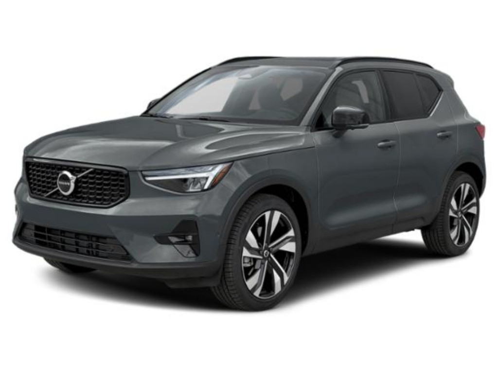 2026 Volvo XC40 B5 Plus Dark
