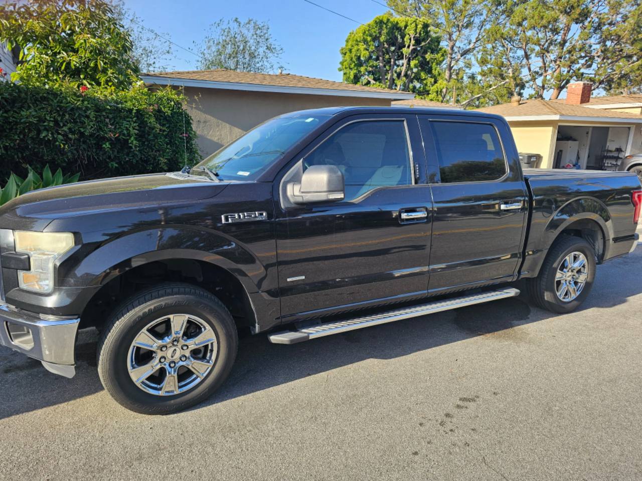 Used 2015 Ford F-150 XLT with VIN 1FTEW1CP9FKE48219 for sale in Simi Valley, CA
