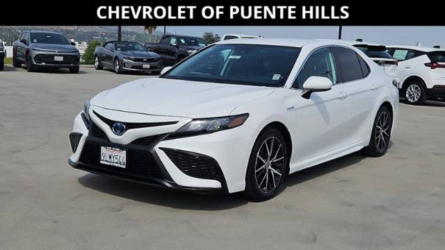 2021 Toyota Camry Hybrid SE