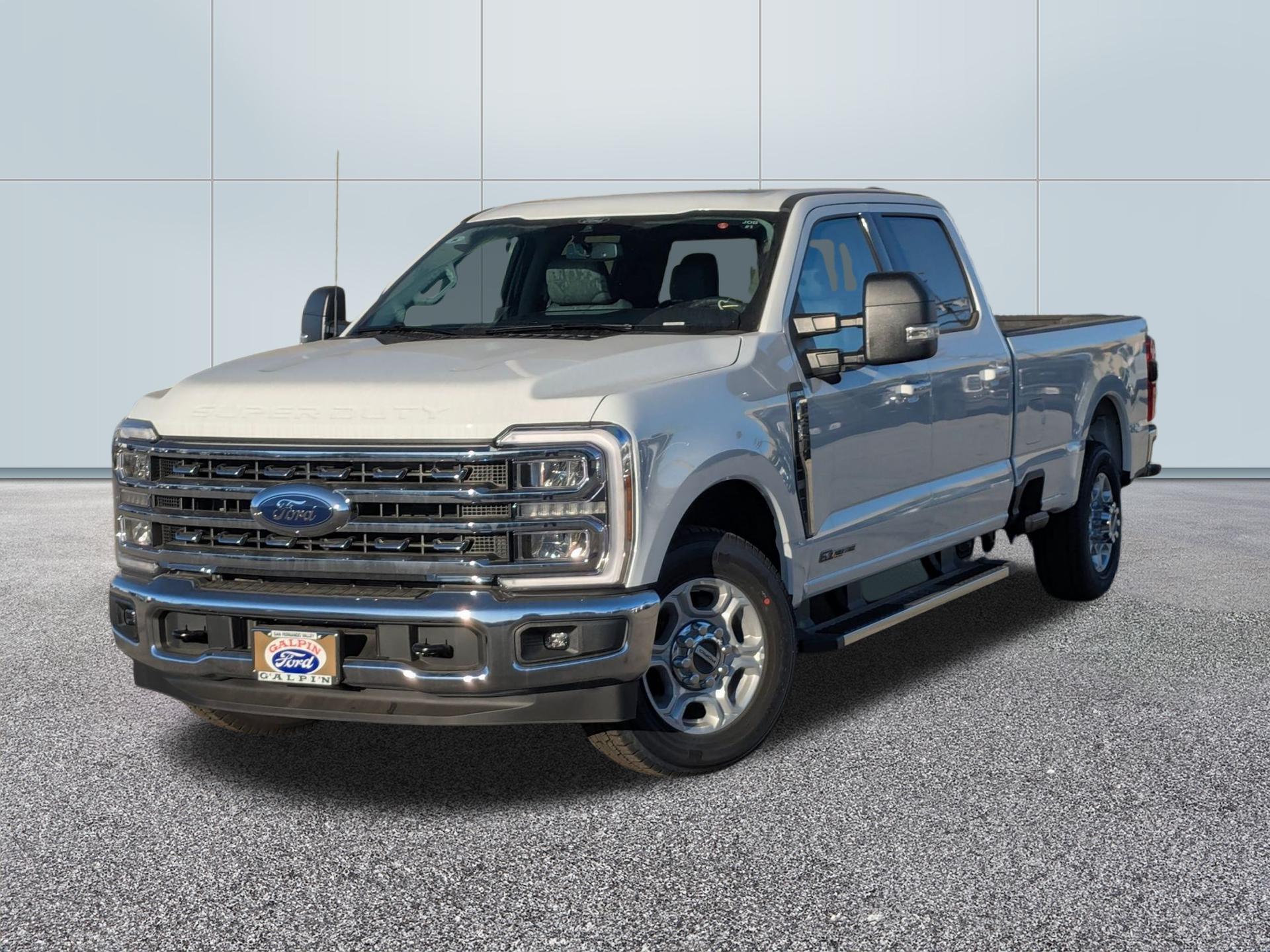 New 2026 Ford F-350 SD XLT