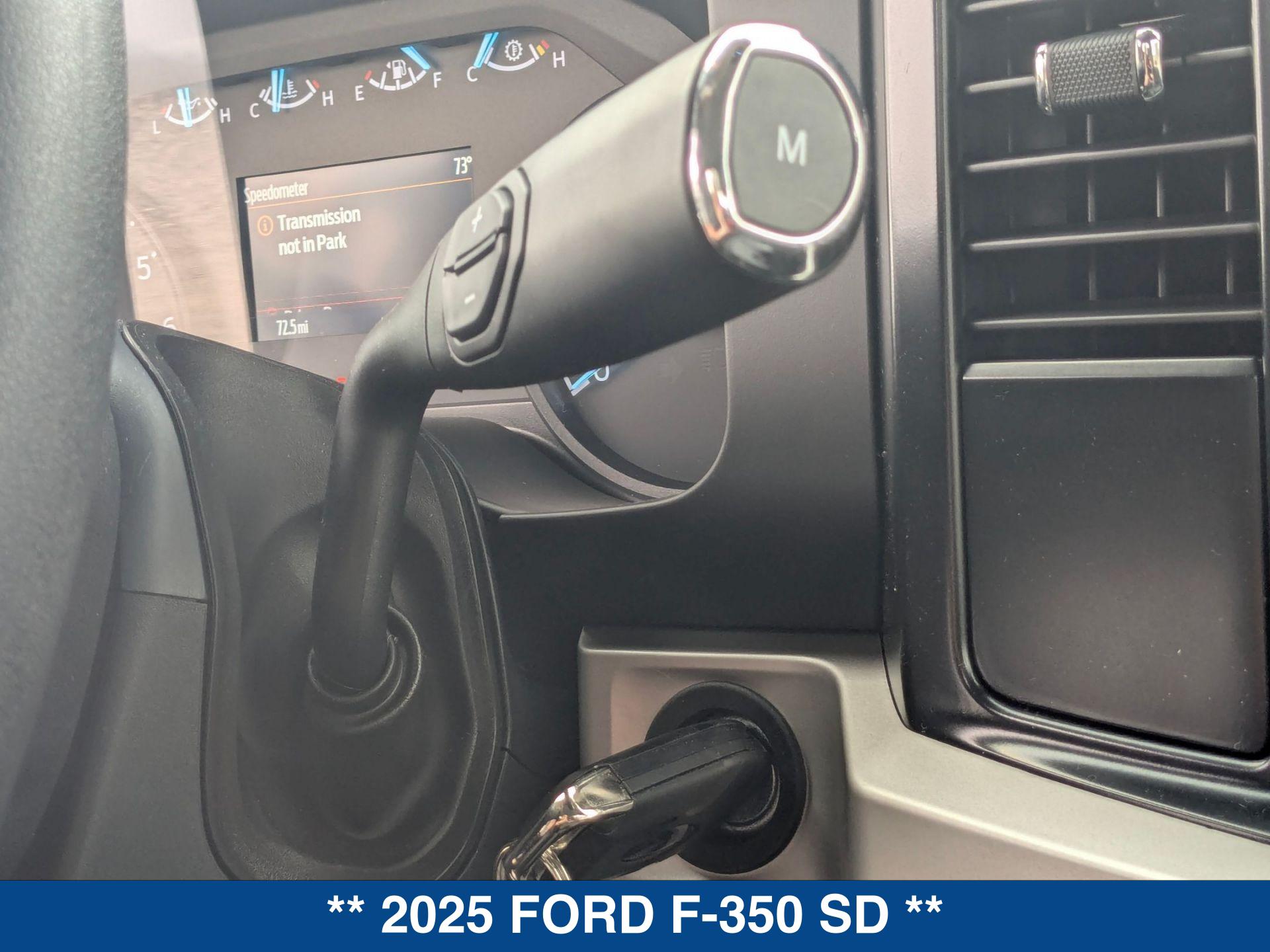2025 Ford F-350 Super Duty XL - Photo 13