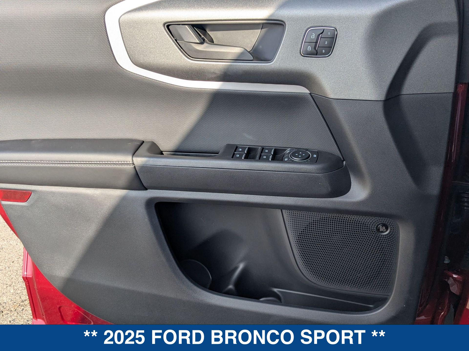 2025 Ford Bronco Sport Outer Banks - Photo 10