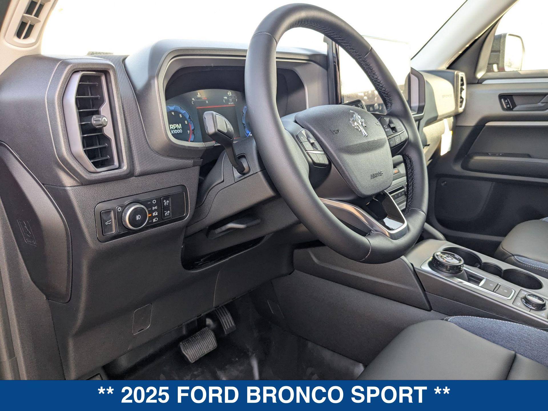 2025 Ford Bronco Sport Outer Banks - Photo 11