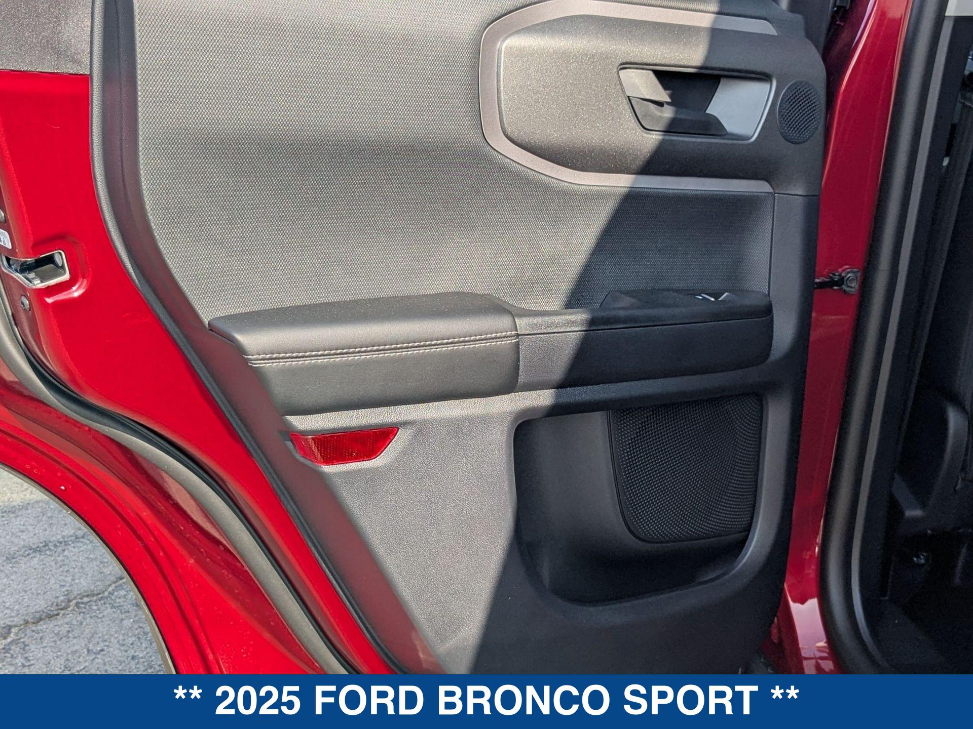 2025 Ford Bronco Sport Outer Banks - Photo 17
