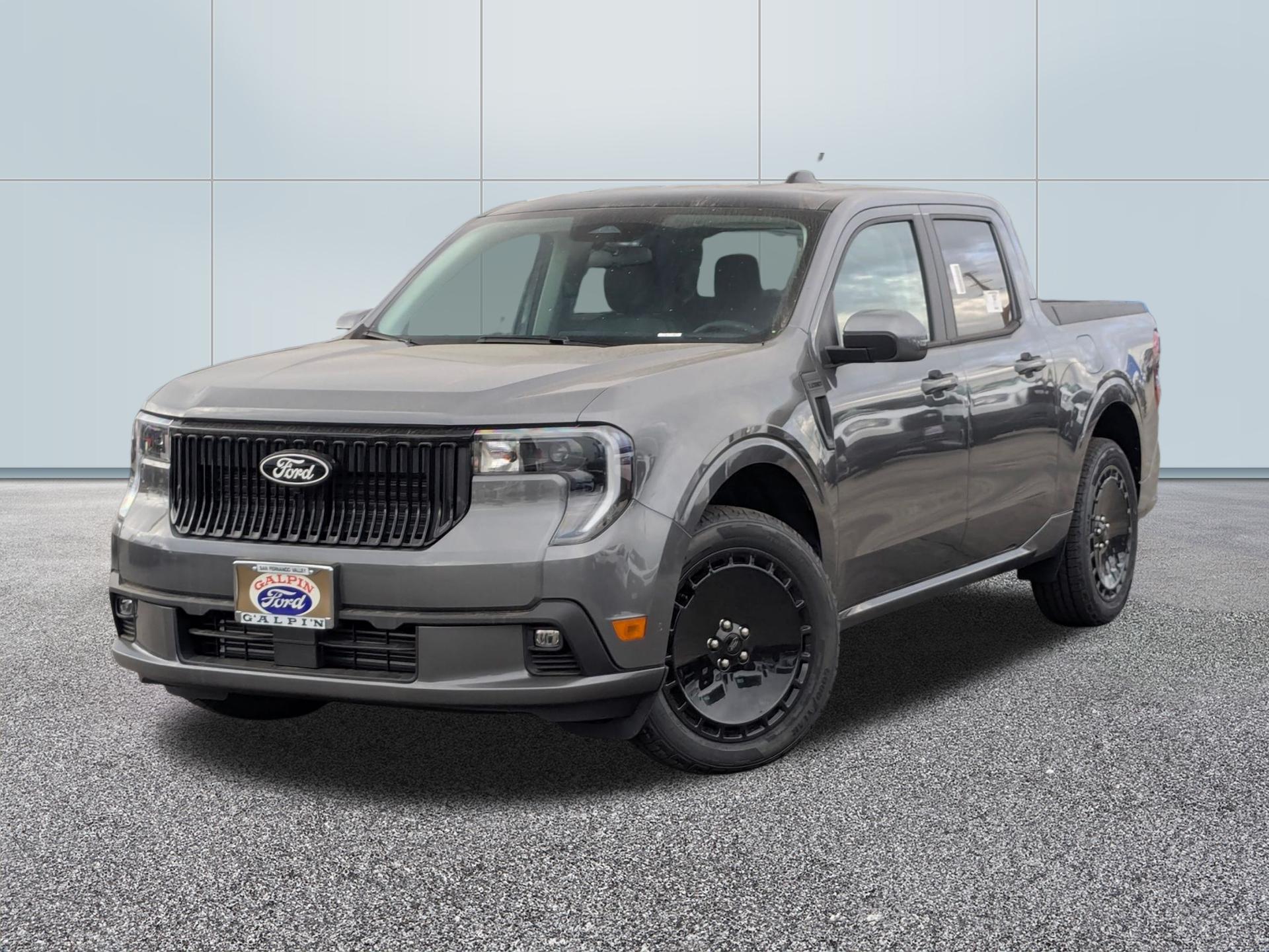 New 2025 Ford Maverick Lobo