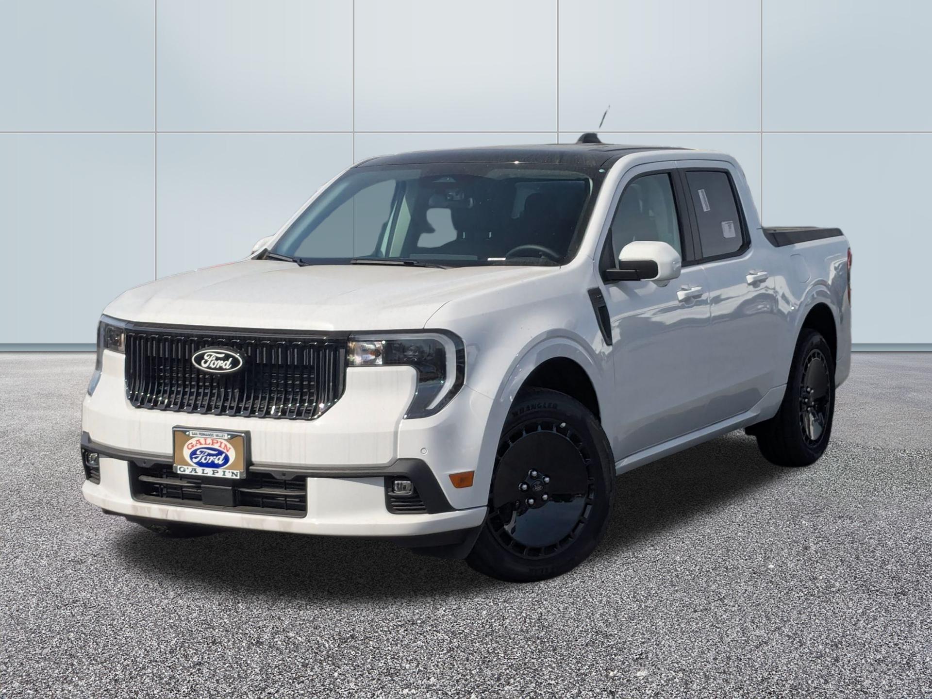 New 2025 Ford Maverick Lobo