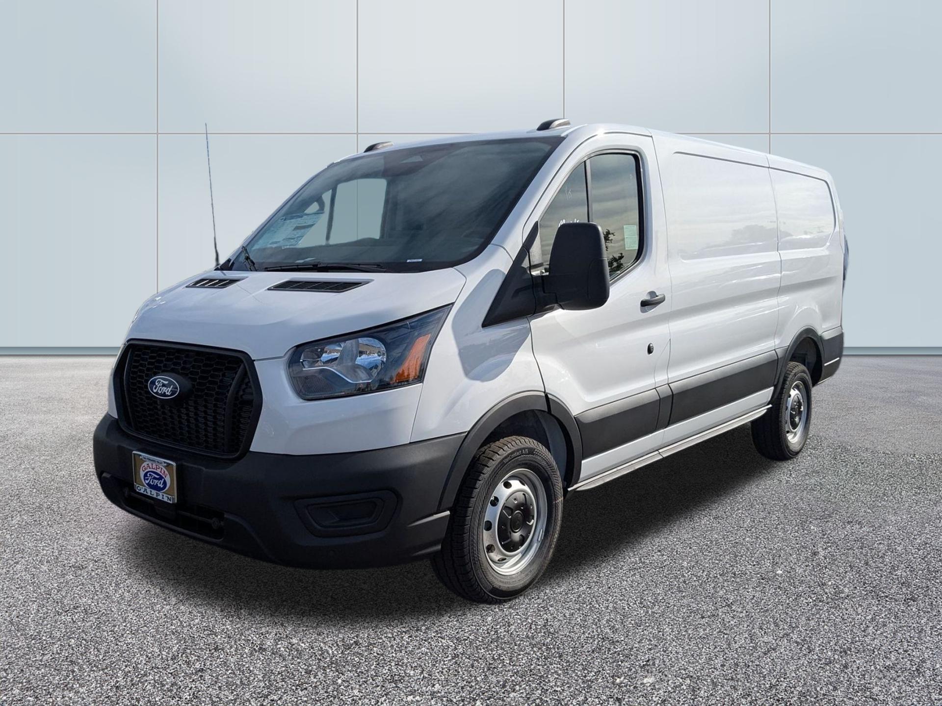 New 2026 Ford Transit Low Roof T250 RWD