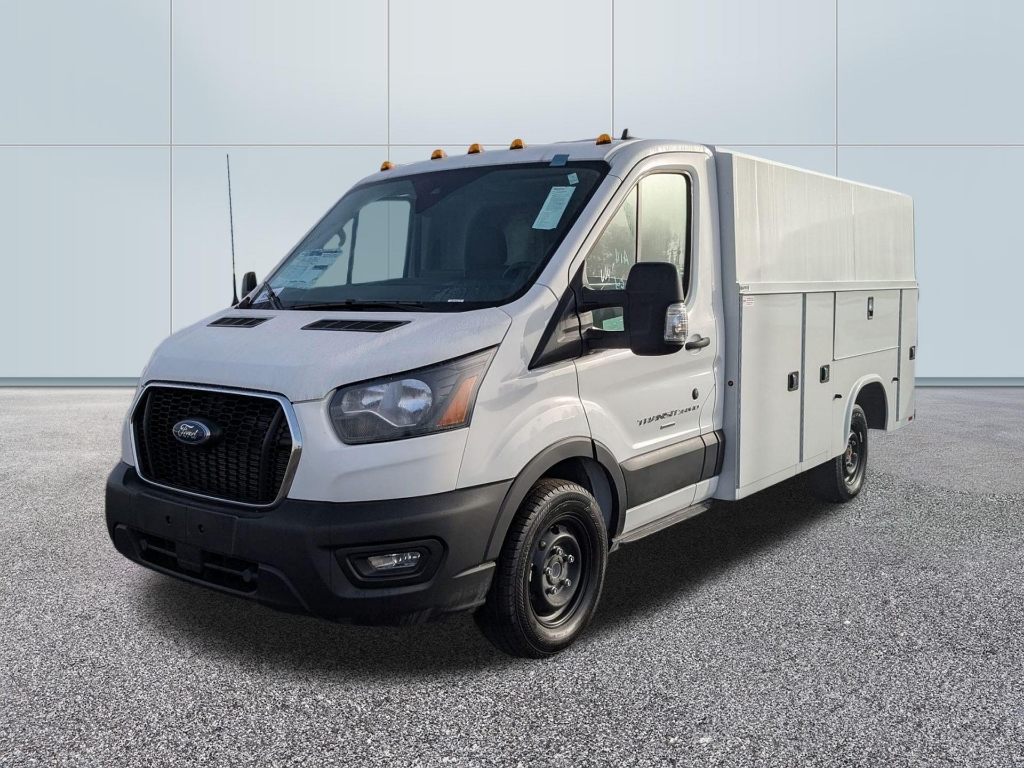 2025 Ford Transit Low Roof T350 RWD