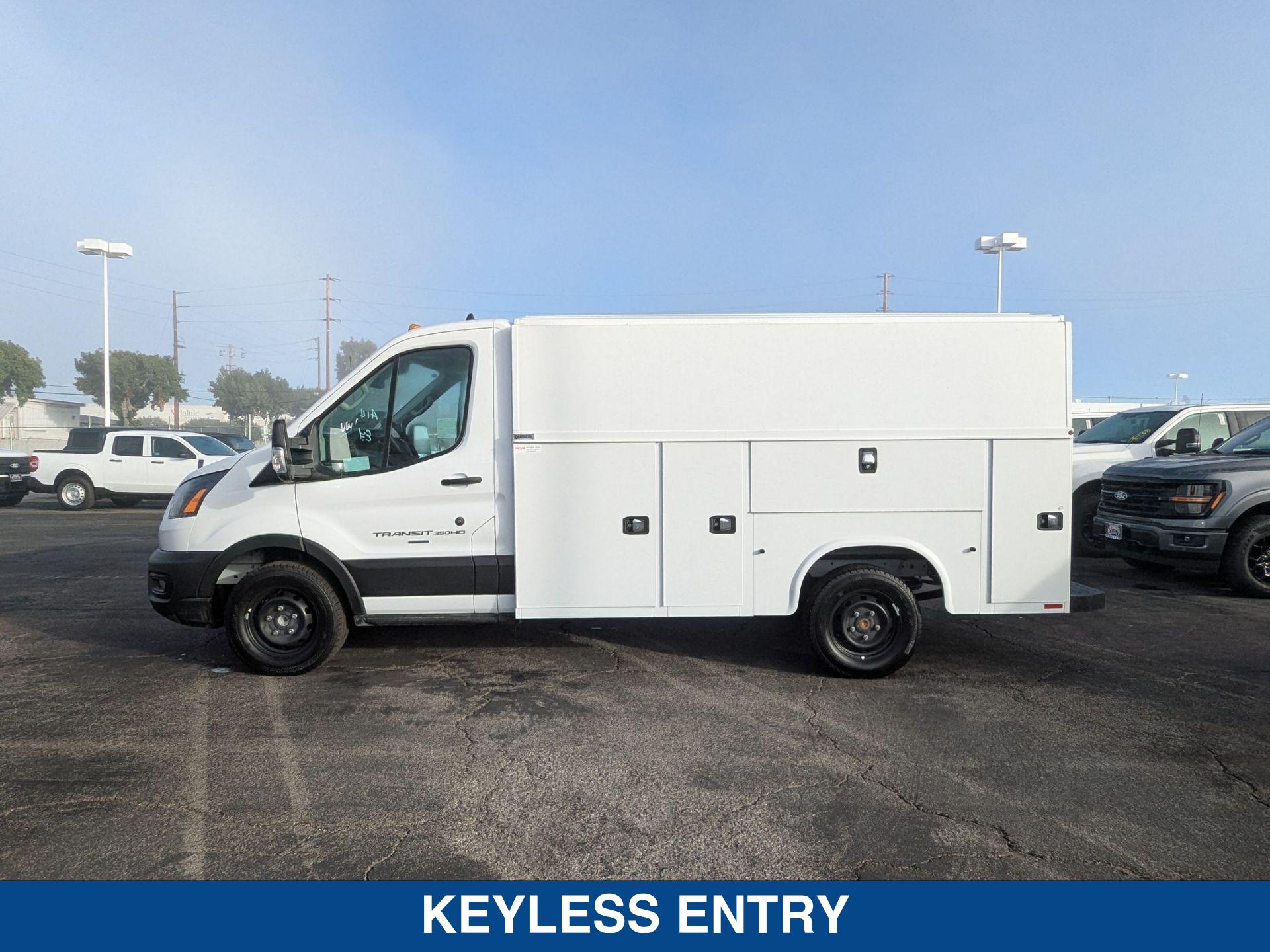 2025 Ford Transit Cutaway Base