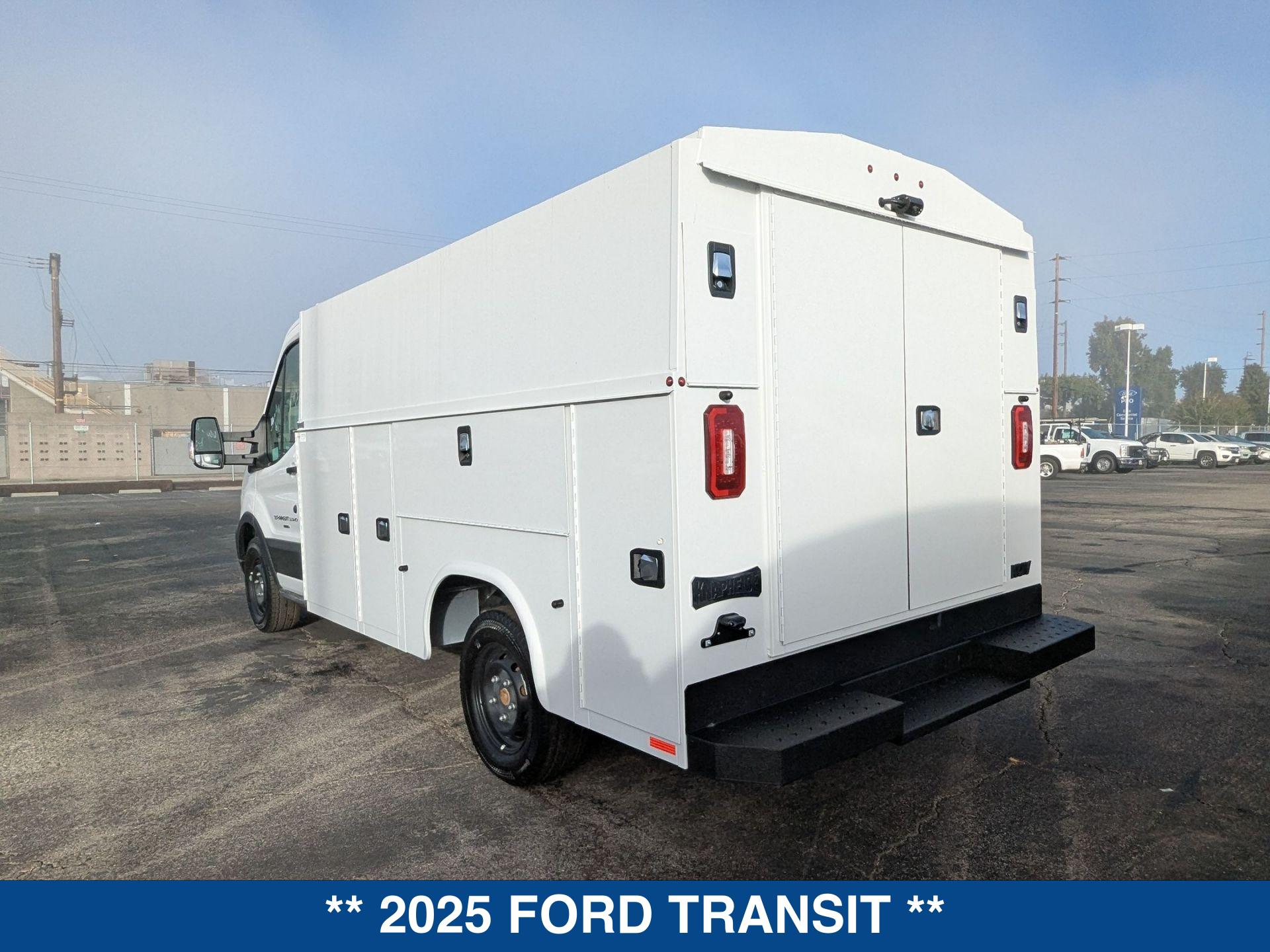 2025 Ford Transit Cutaway Base
