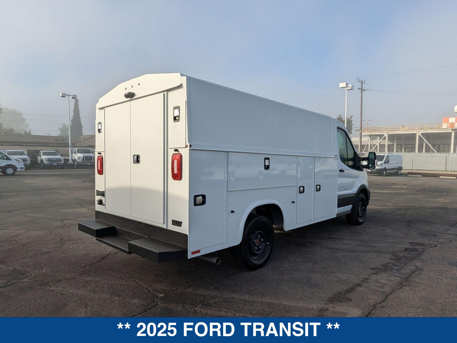 2025 Ford Transit Cutaway Base