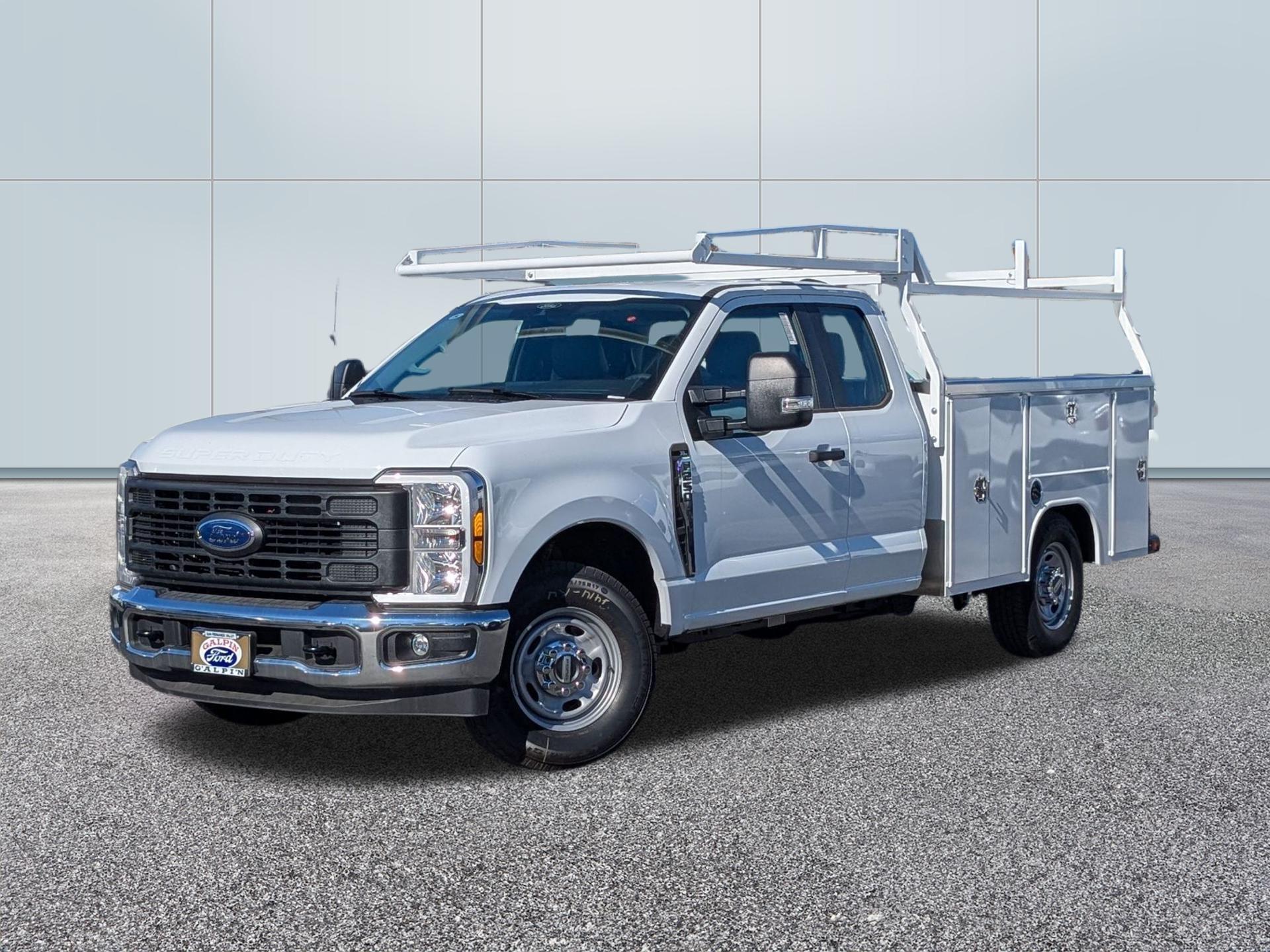 2026 Ford F-250 XL SuperCab 8' Box's photo