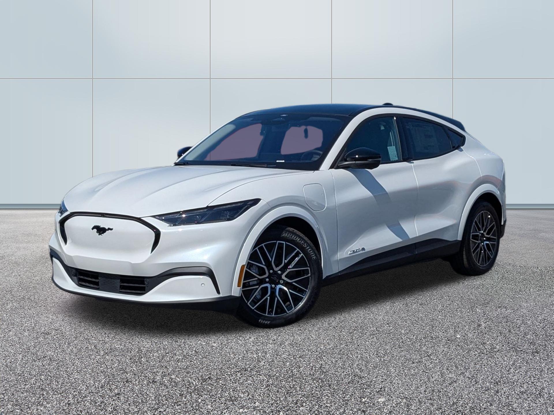 2026 Ford Mustang-Mach-e Premium's photo