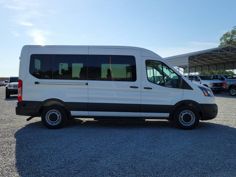 2026 Ford Transit Passenger Wagon XL