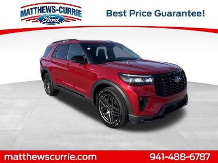 2025 Ford Explorer ST-Line