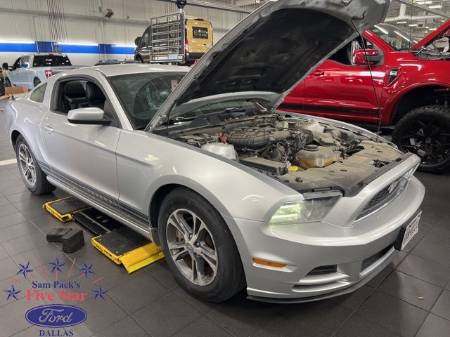 2014 Ford Mustang V6 Premium