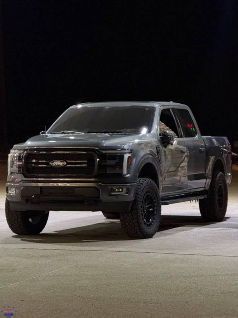 2024 Ford F-150 LARIAT