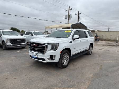 2022 GMC Yukon XL SLT