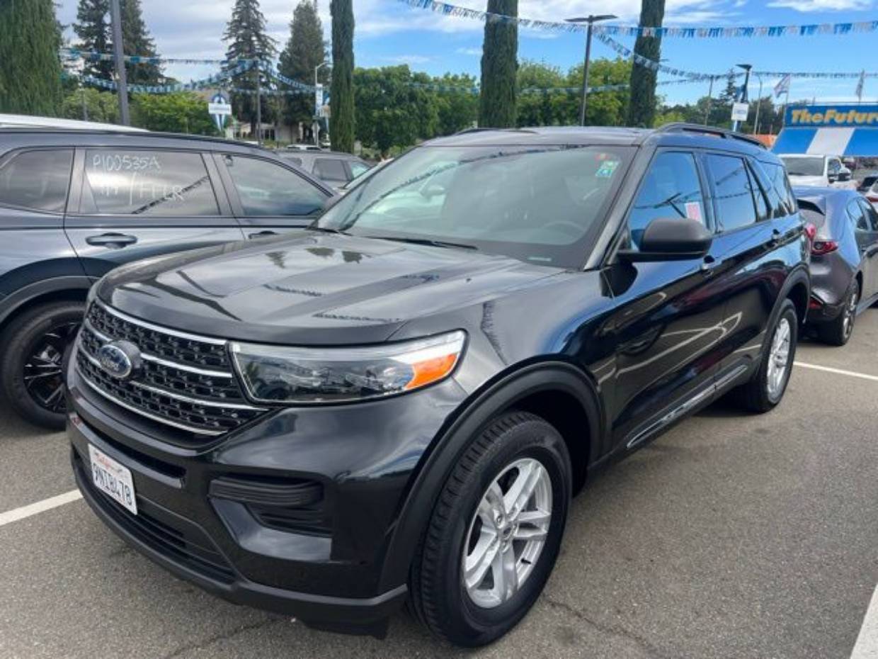 2020 Ford Explorer XLT 4WD's photo